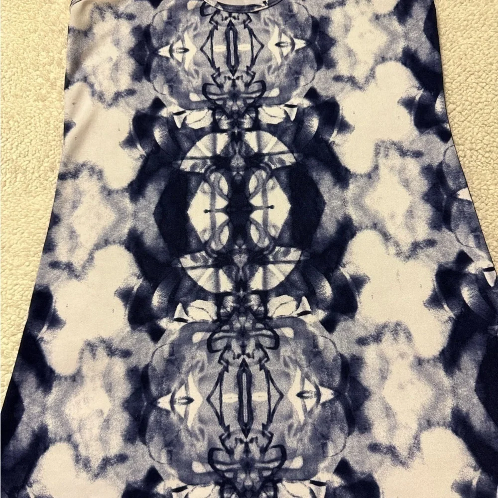 Lululemon Cool Racerback Tank Top Ink Blot White Deep Indigo Tie Dye